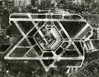 heathrow_airport_1955